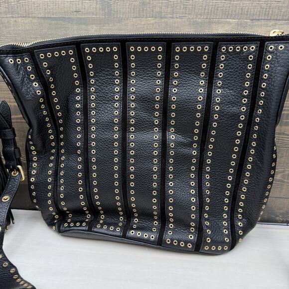 Michael Kors Brooklyn Grommet Black Leather Tassel Bag Crossbody - Picture 2 of 15